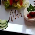 Logis Restaurant Des Thermes 호텔 3*
