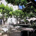 호텔 Logis Restaurant Des Thermes 3*