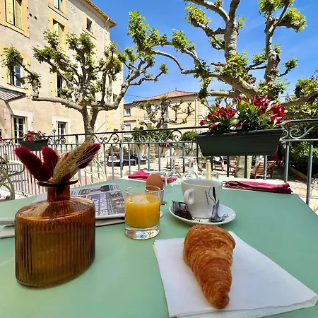 Logis Restaurant Des Thermes 호텔