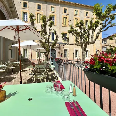 Logis Restaurant Des Thermes 3* 라말루-레-뱅
