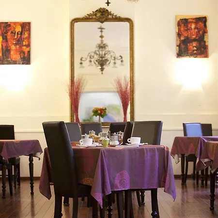 Logis Restaurant Des Thermes Hotel