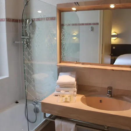 Logis Restaurant Des Thermes 3*