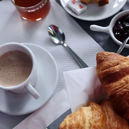 Logis Restaurant Des Thermes 3* Lamalou-les-Bains