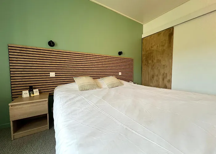 Logis Restaurant Des Thermes 3*